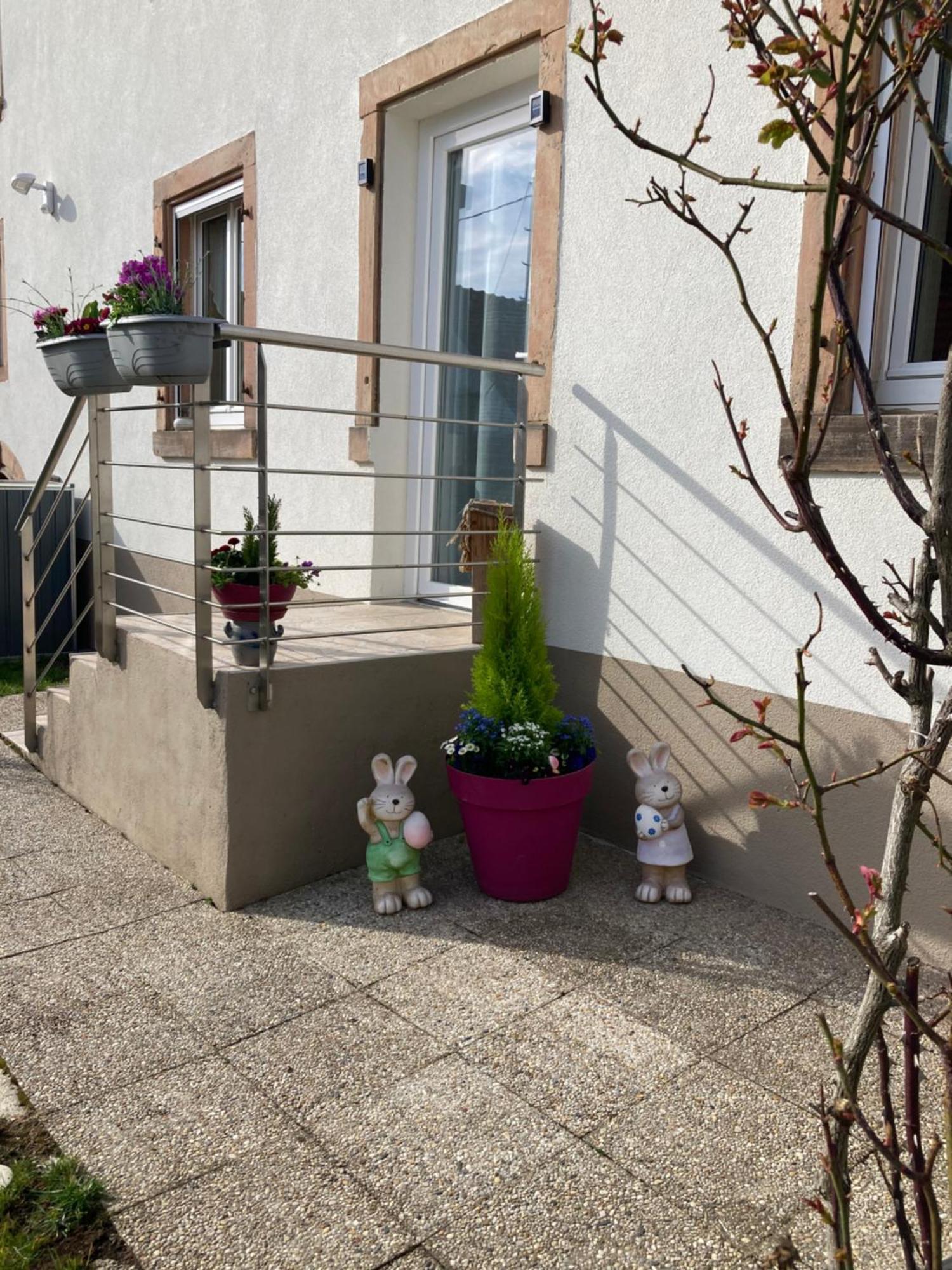 Gite Le 1602 Saint-Nabor Exterior photo