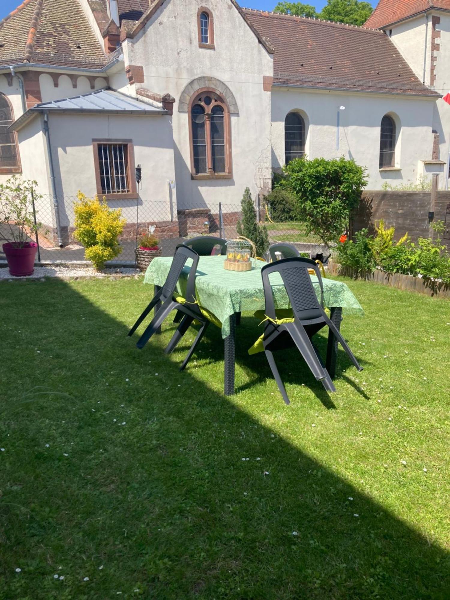 Gite Le 1602 Saint-Nabor Exterior photo