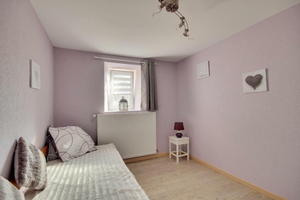 Gite Le 1602 Saint-Nabor Exterior photo